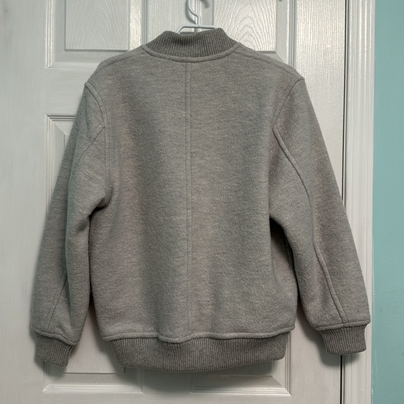 Aritzia Wilfred Free Stable Jacket in Heather Light Grey - Picture 2 of 3